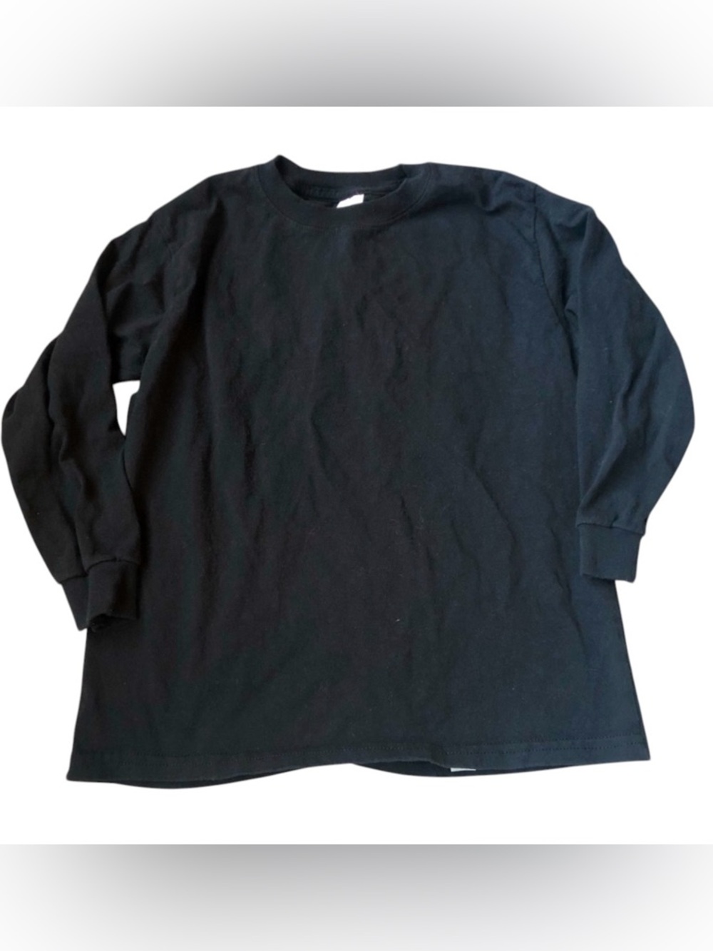 🎆🎇3for$9 NWOT black Gildan Long sleeve t-shirt- Size S (fits like a M)